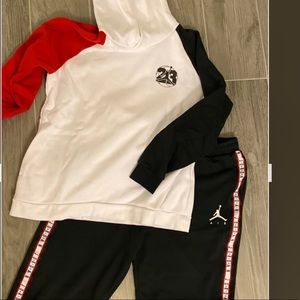 Michael Jordan jogger
